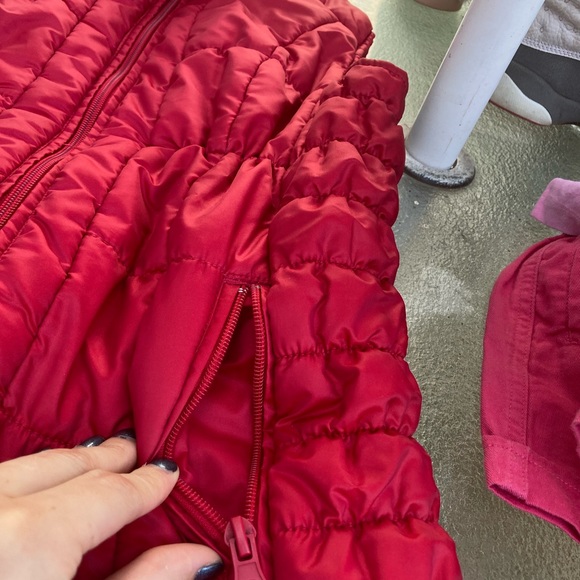 New York & Company Puffer Sleeveless Jacket Vest - Picture 3 of 6